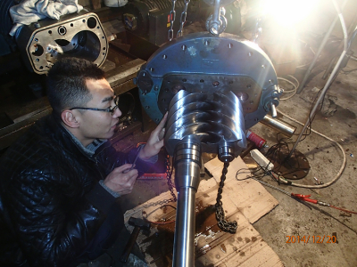 昌平小汤山西亚特机组比泽尔压缩机大修