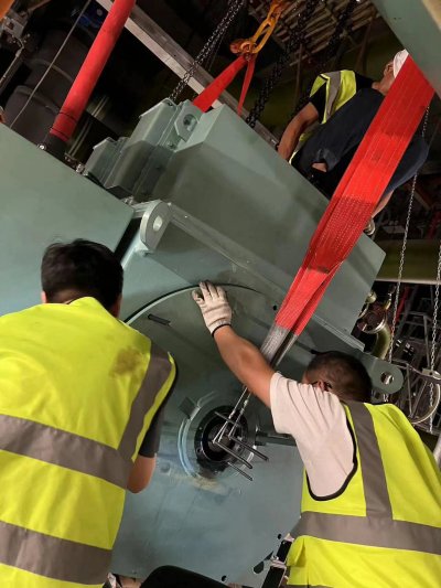 约克离心机维修保养